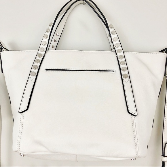 Simply Vera Vera Wang White Leather Crossbody Bag - Picture 6 of 8